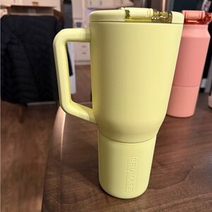 New- Brumate Muv 25 Oz in Prickly Pear